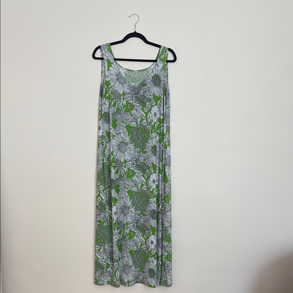 Vintage Green & Gray Floral Maxi Dress – Sleeveless, Stretchy & Flowy